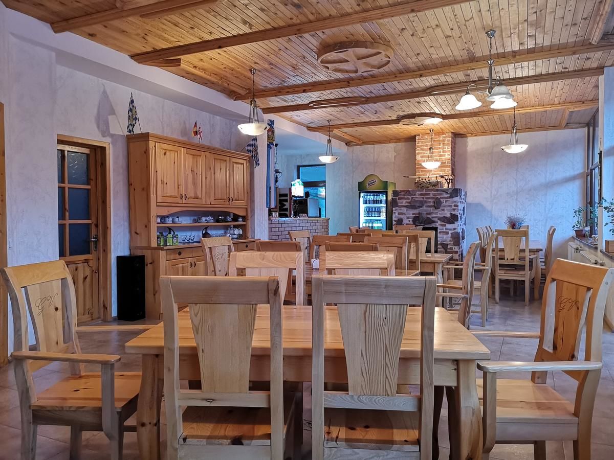 Отель Alpenhaus Kazbegi Hotel & Restaurant Степанцминда-39