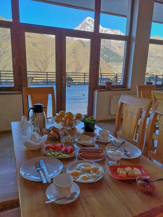 Отель Alpenhaus Kazbegi Hotel & Restaurant Степанцминда-48